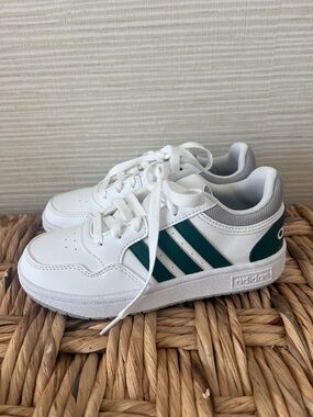 adidas Kids White Sneakers with Dark Green Stripes new!